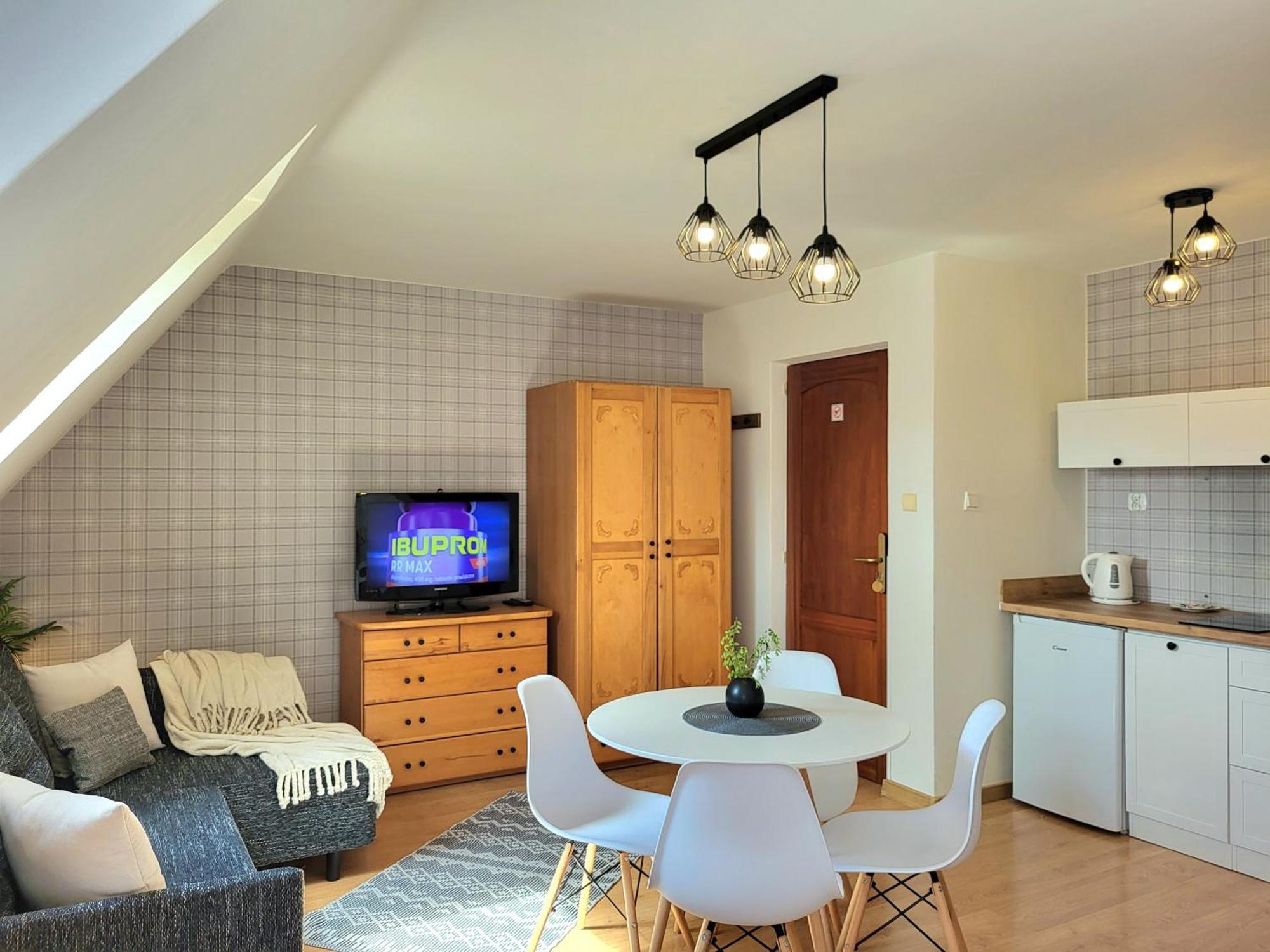 Apartamenty Velvet 코스실리스코 외부 사진